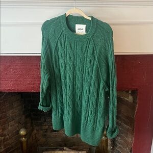 Aerie Emerald Cable Knit Sweater